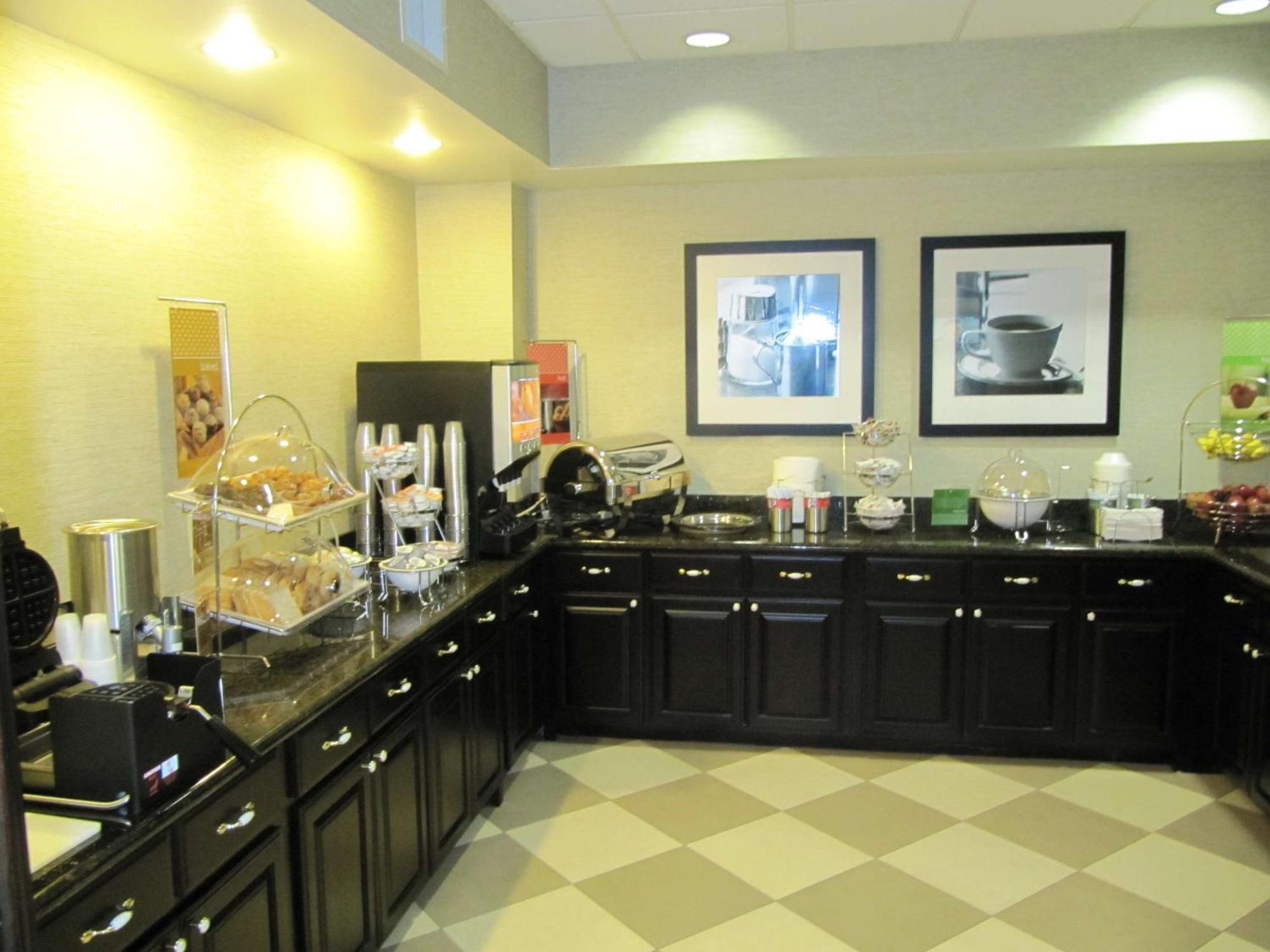 Hampton Inn Lindale/Tyler Eksteriør bilde