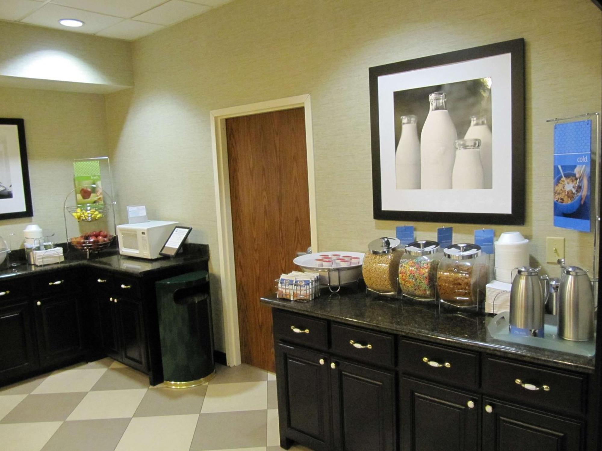 Hampton Inn Lindale/Tyler Eksteriør bilde