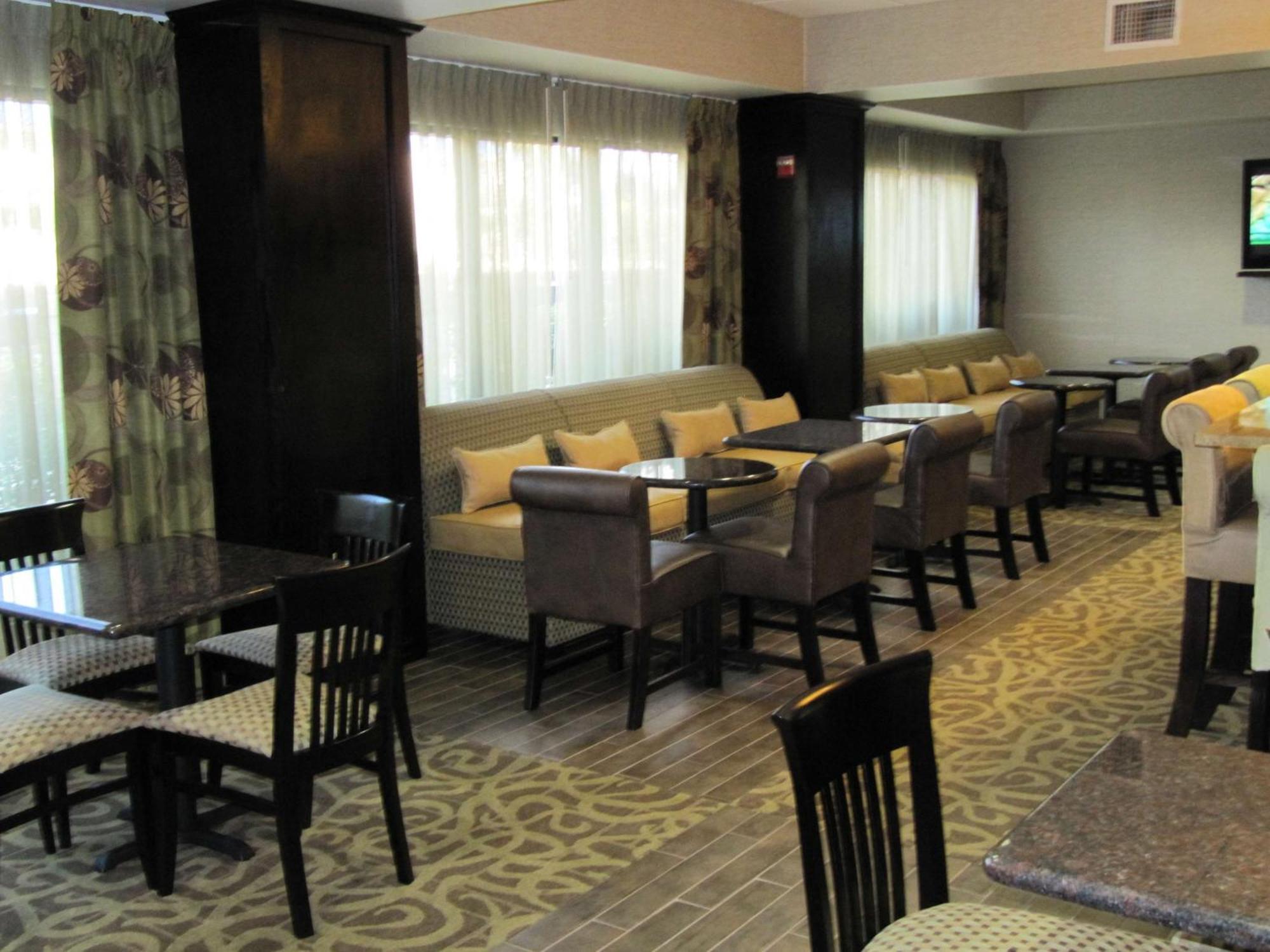 Hampton Inn Lindale/Tyler Eksteriør bilde